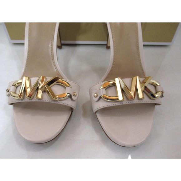 Michael Kors Izzy Sandals Heels Ankle Strap Dress MK Logo Light Cream Size 7.5 - Picture 4 of 7